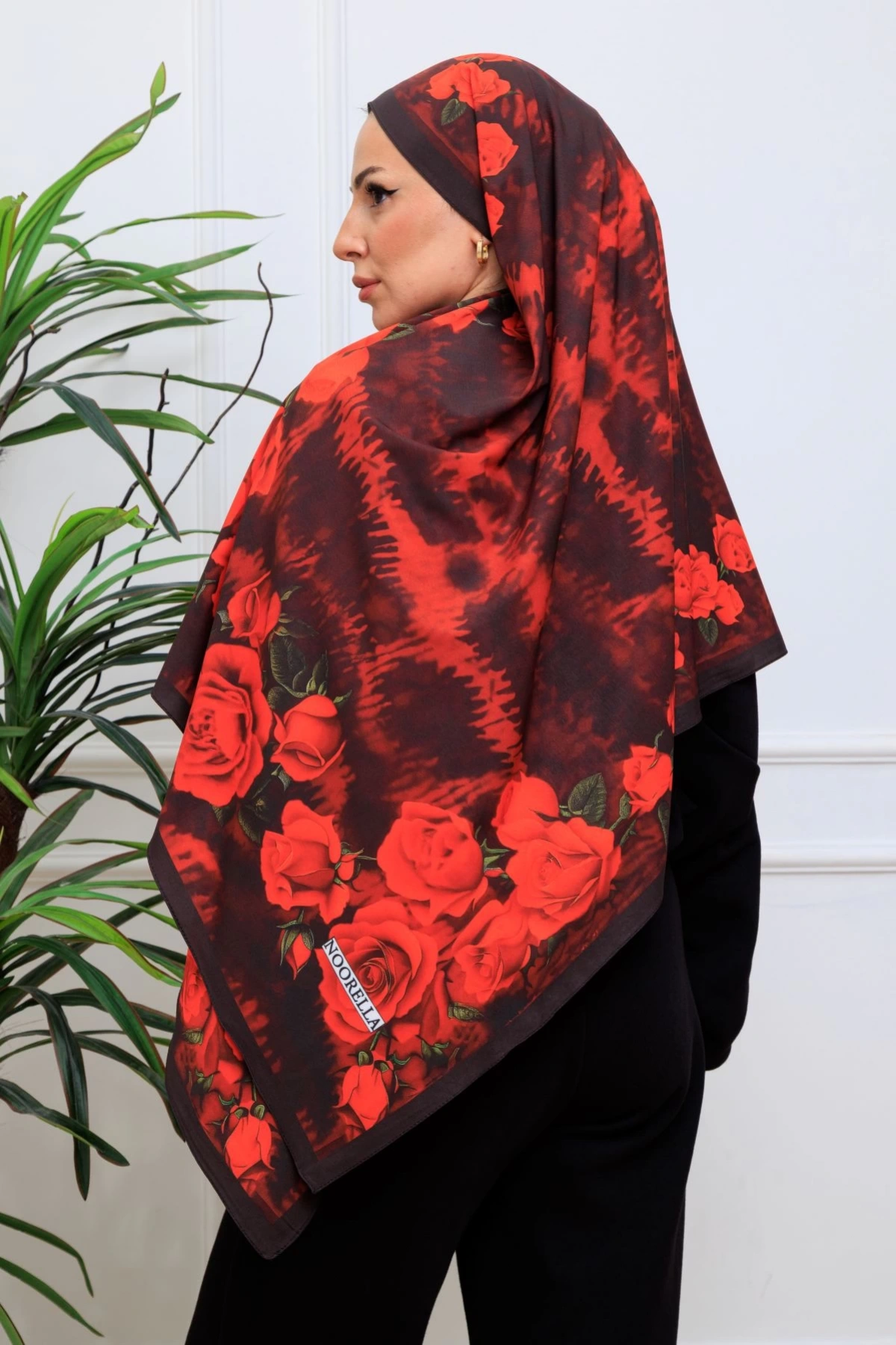 Velda Gül Desenli Şal - Kırmızı