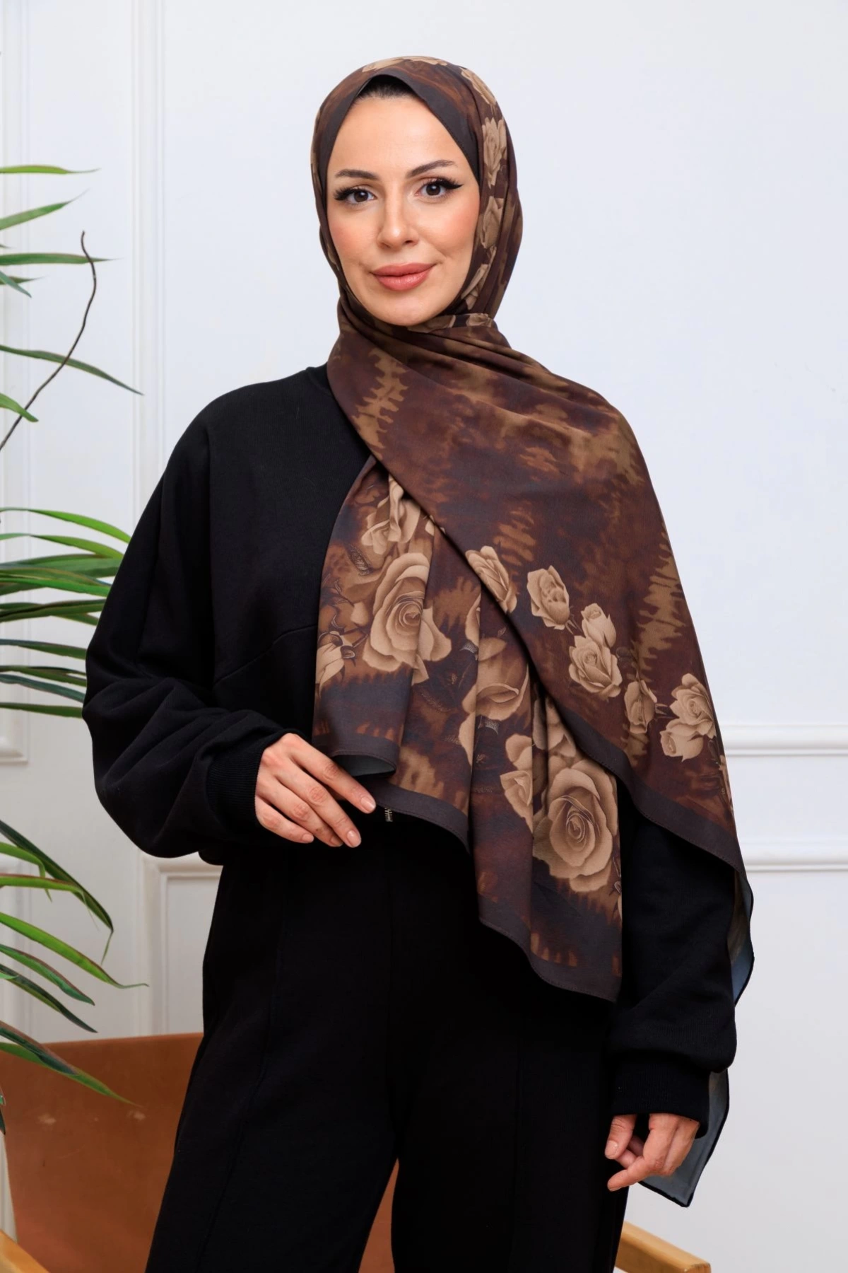 Velda Gül Desenli Şal - Kahverengi