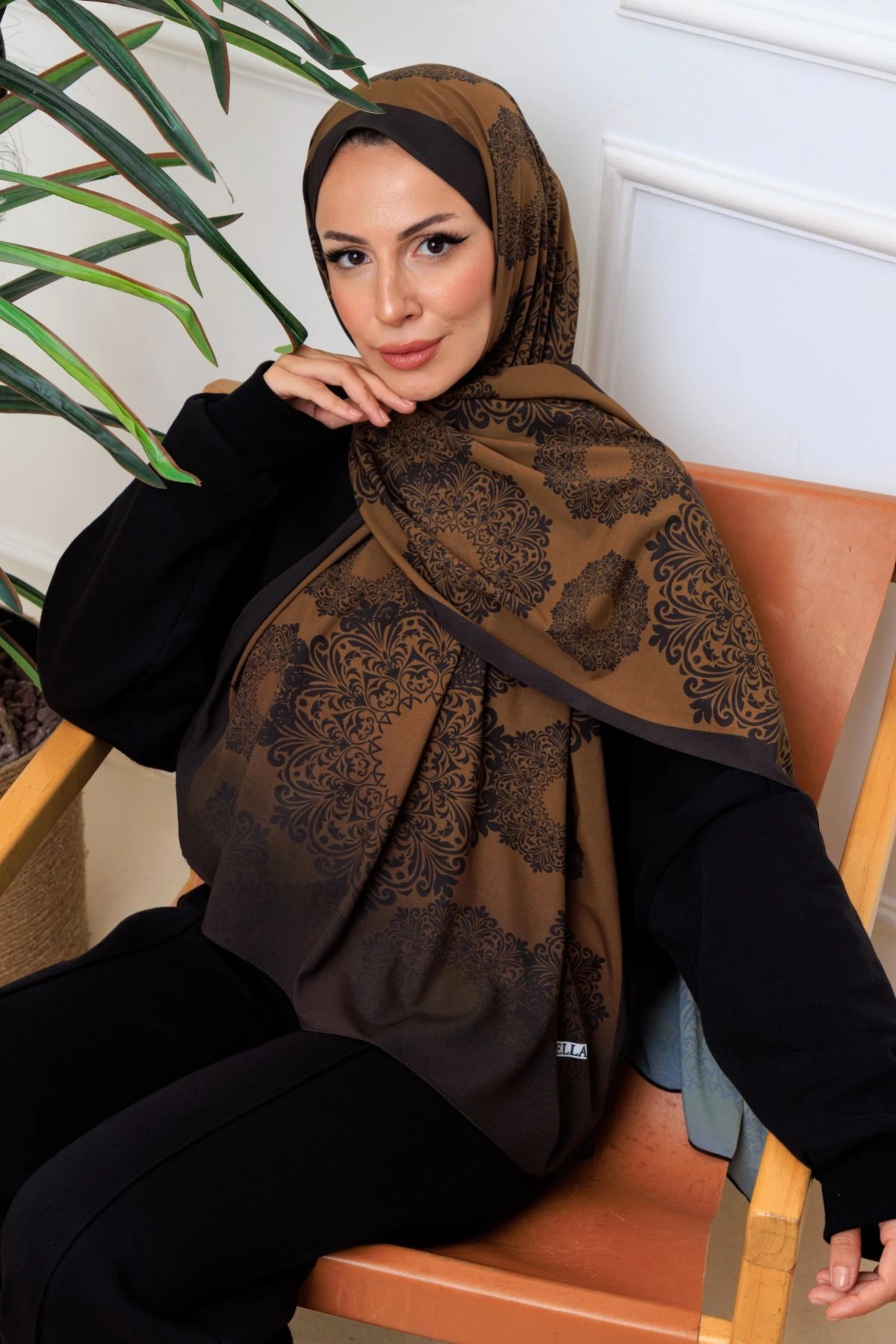 Vira Geometrik Desenli Şal - Kahverengi