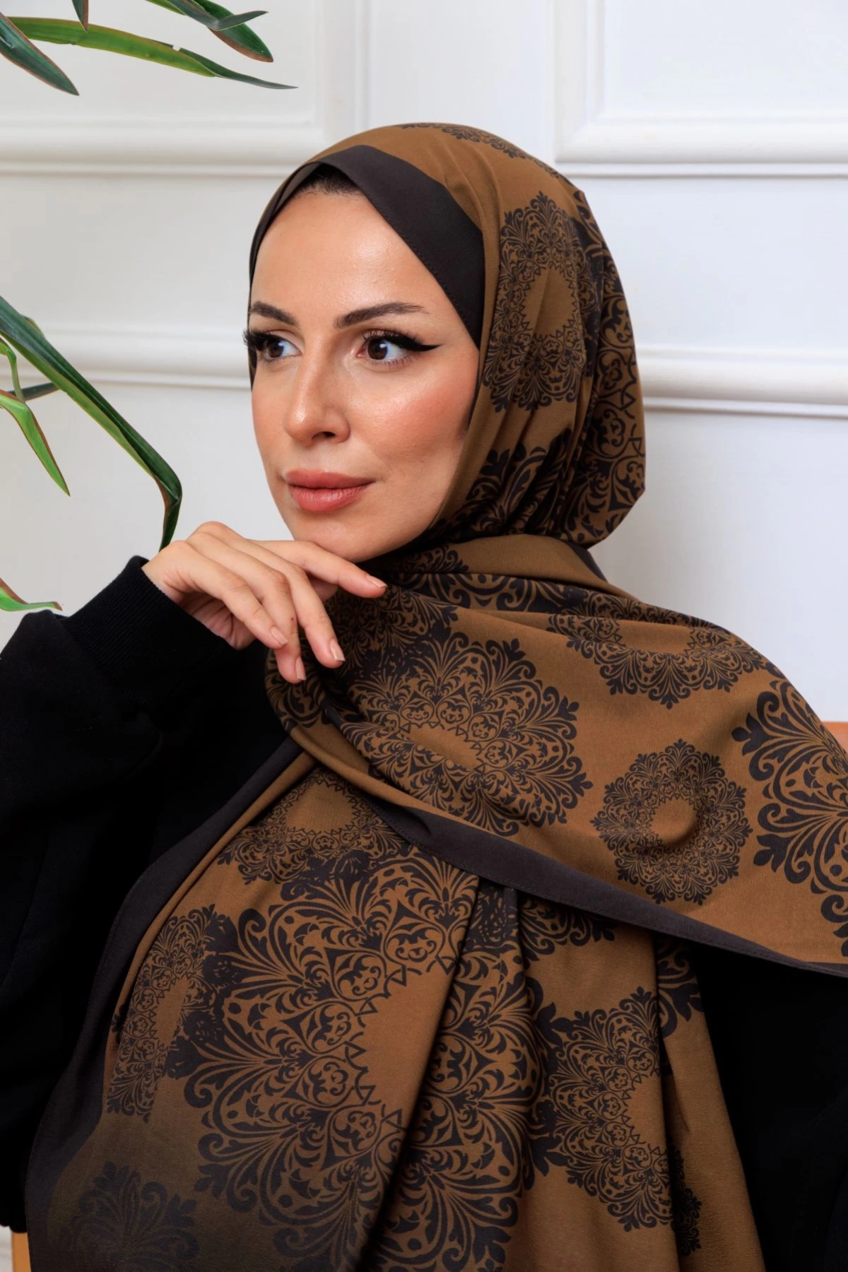 Vira Geometrik Desenli Şal - Kahverengi