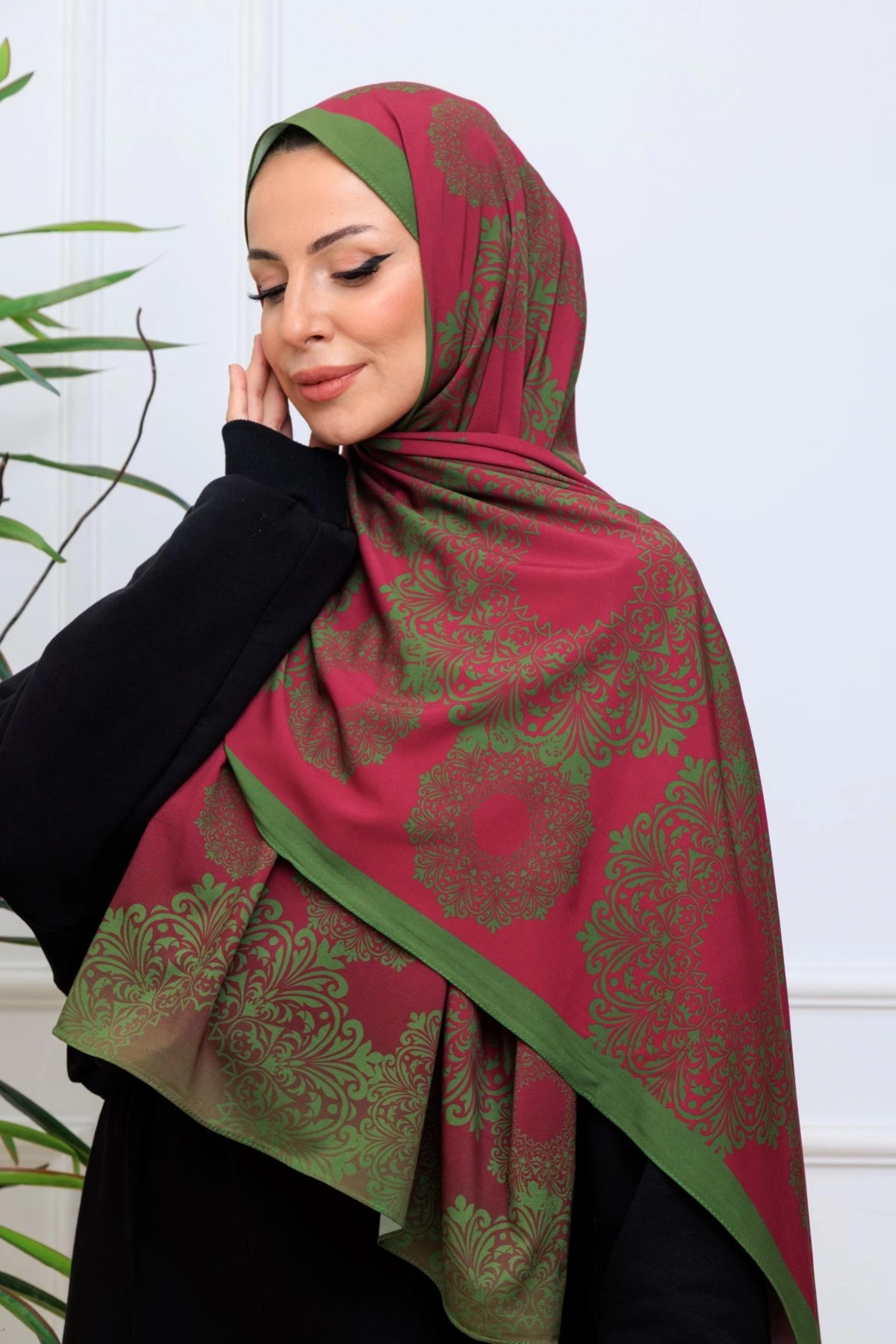 Vira Geometrik Desenli Şal - Kırmızı