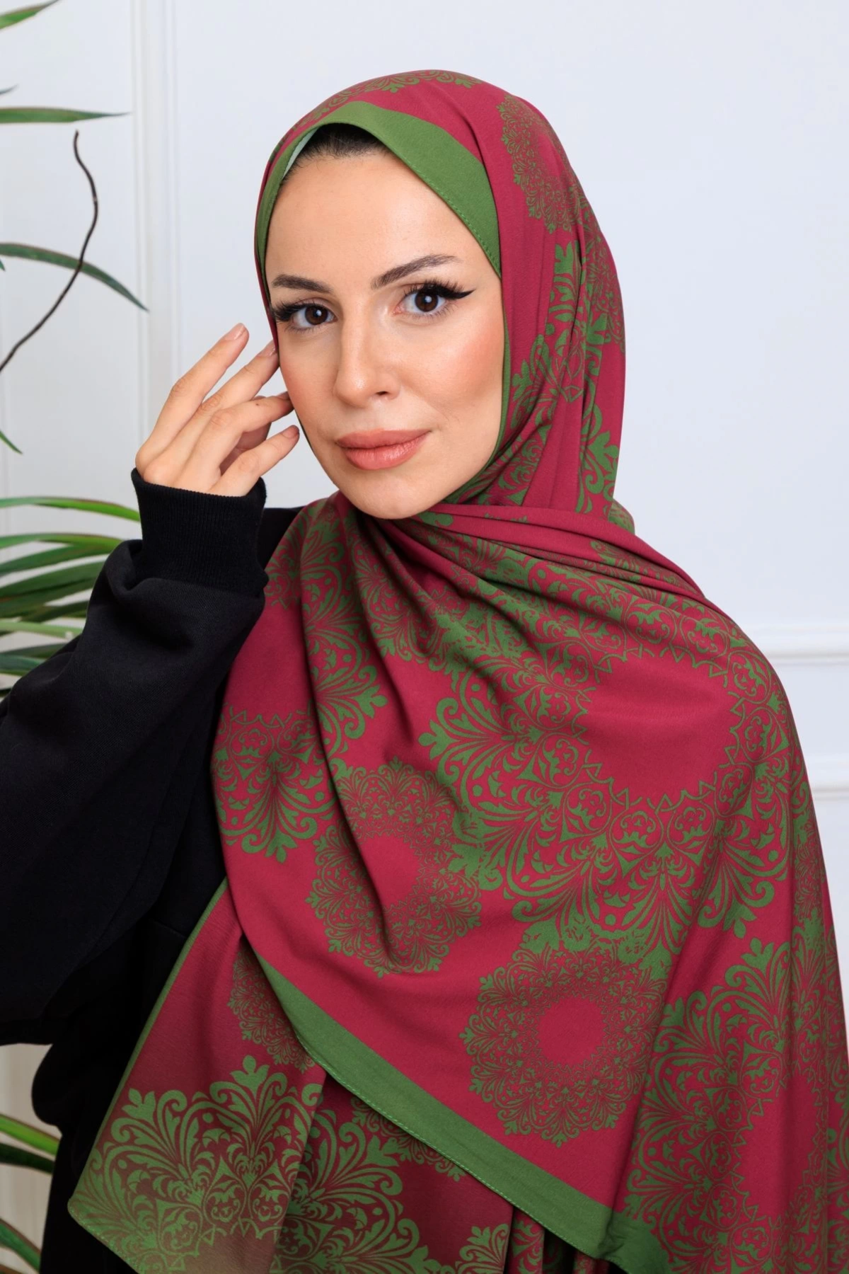 Vira Geometrik Desenli Şal - Kırmızı