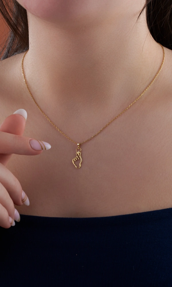 14 Ayar Parmak Kalp Kadın Kolye