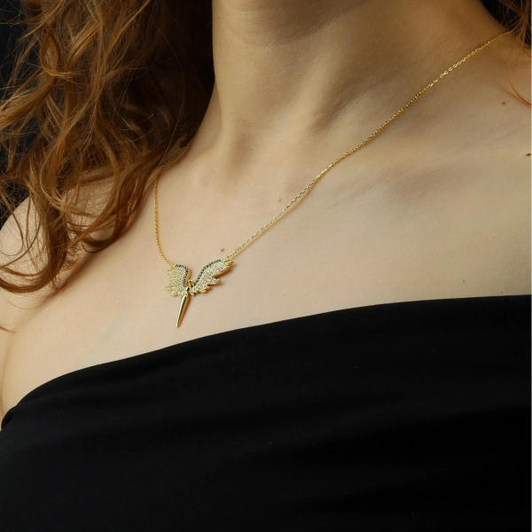 Altın Kaplama 925 Ayar Gümüş Melek Kolyesi