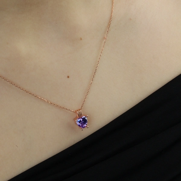 925 Ayar Gümüş Rose Kaplama Mor Kalp Kolye