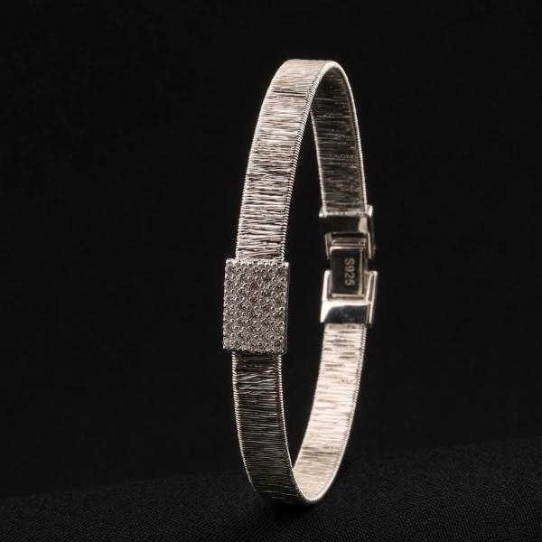 925 Ayar Gümüş Kelepçe