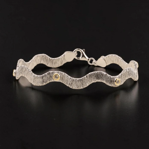 Işıltılı Taş Detaylı Modern Gümüş Bileklik