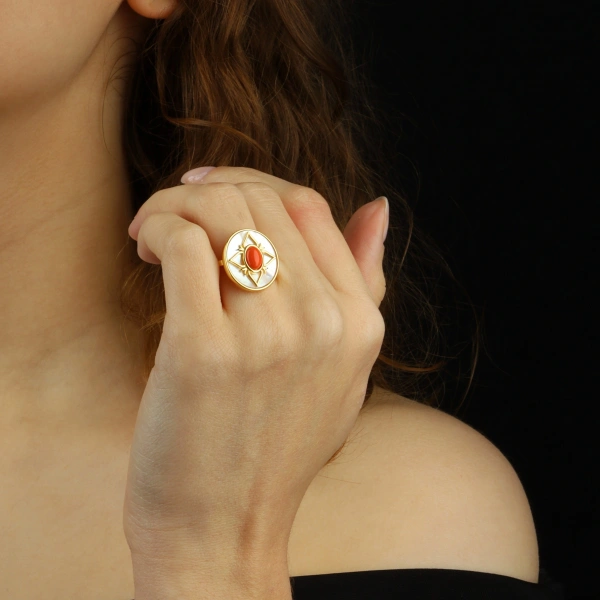 925 Ayar Gümüş Altın Kaplama Sedef Taşlı Yüzük