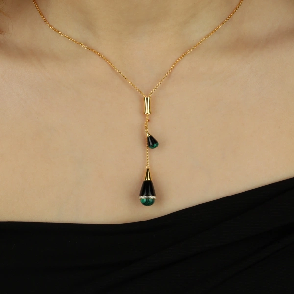 925 Gümüş Altın Kaplama Sallantılı Malakit Taşlı Kolye