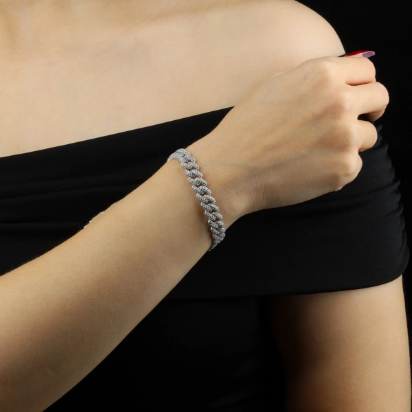 925 Ayar Beyaz Taşlı Gurmet Bileklik