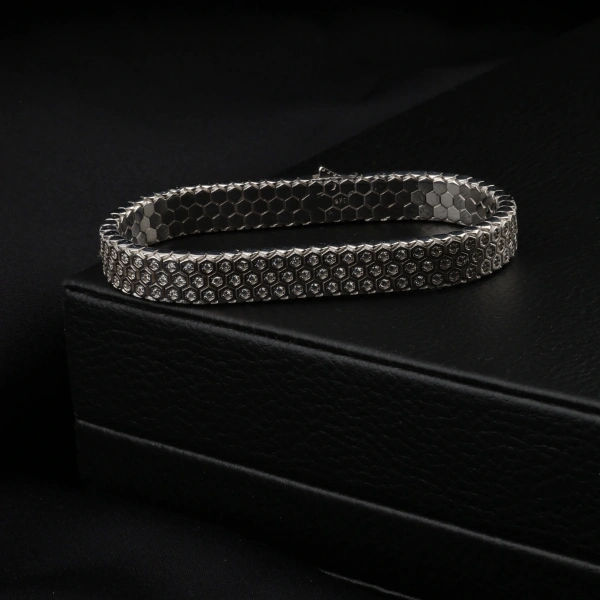 925 Ayar Beyaz Zirkon Snake Vip Gümüş Bileklik