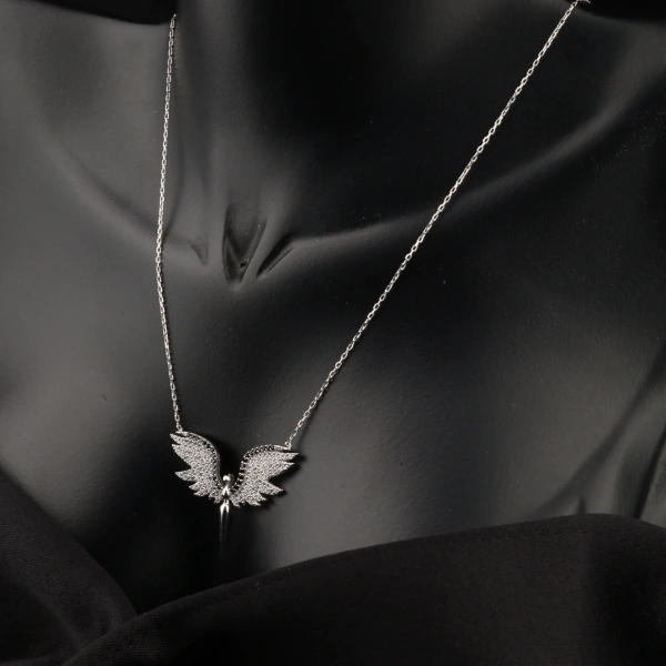 925 Ayar Gümüş Melek Kolyesi