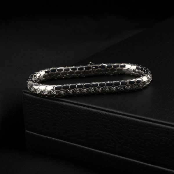 Beyaz Zirkon Taşlı 925 ayar Snake Vip Gümüş Bileklik