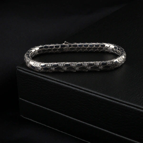 Zirkon Taşlı 925 ayar Snake Vip Gümüş Bileklik