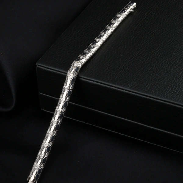 Zirkon Taşlı 925 ayar Snake Vip Gümüş Bileklik