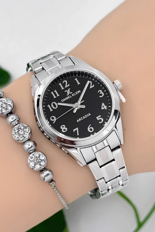 Daniel Klein Çelik Kordon Kadın Kol Saati 3 Atm Suya Dayanıklı Gümüş-Siyah zmdk1188