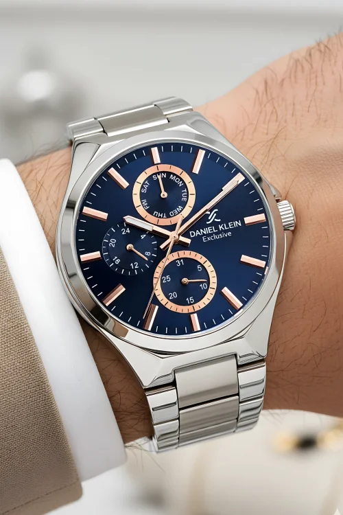 Daniel Klein Exclusive Erkek Kol Saati Fonksiyonlar Aktif Gümüş Renk Çelik Kordon zmdk1157