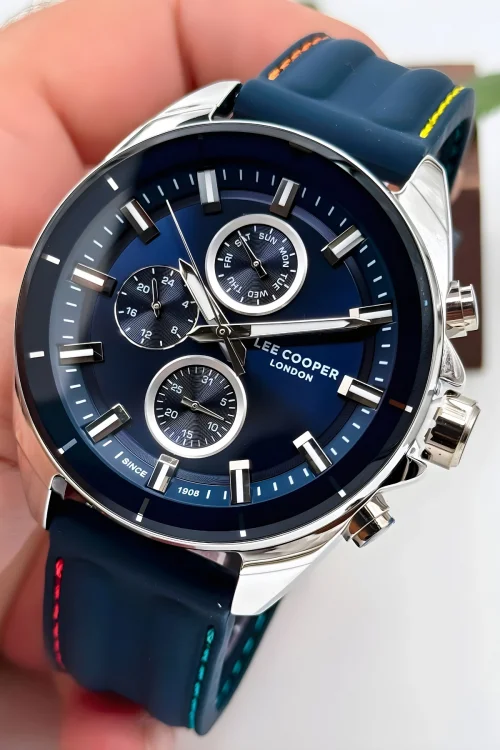 Lee Cooper LC07881.399 Lacivert Renk Silikon Kordon Gümüş Renk Çelik Kasa Erkek Kol Saati ZMLC006