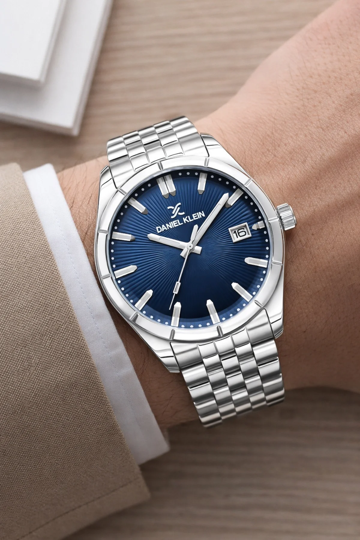 Daniel Klein Çelik Kordon&Kasa Takvimli Erkek Kol Saati Bileklik Hediyeli Gümüş-Mavi zmdk1202