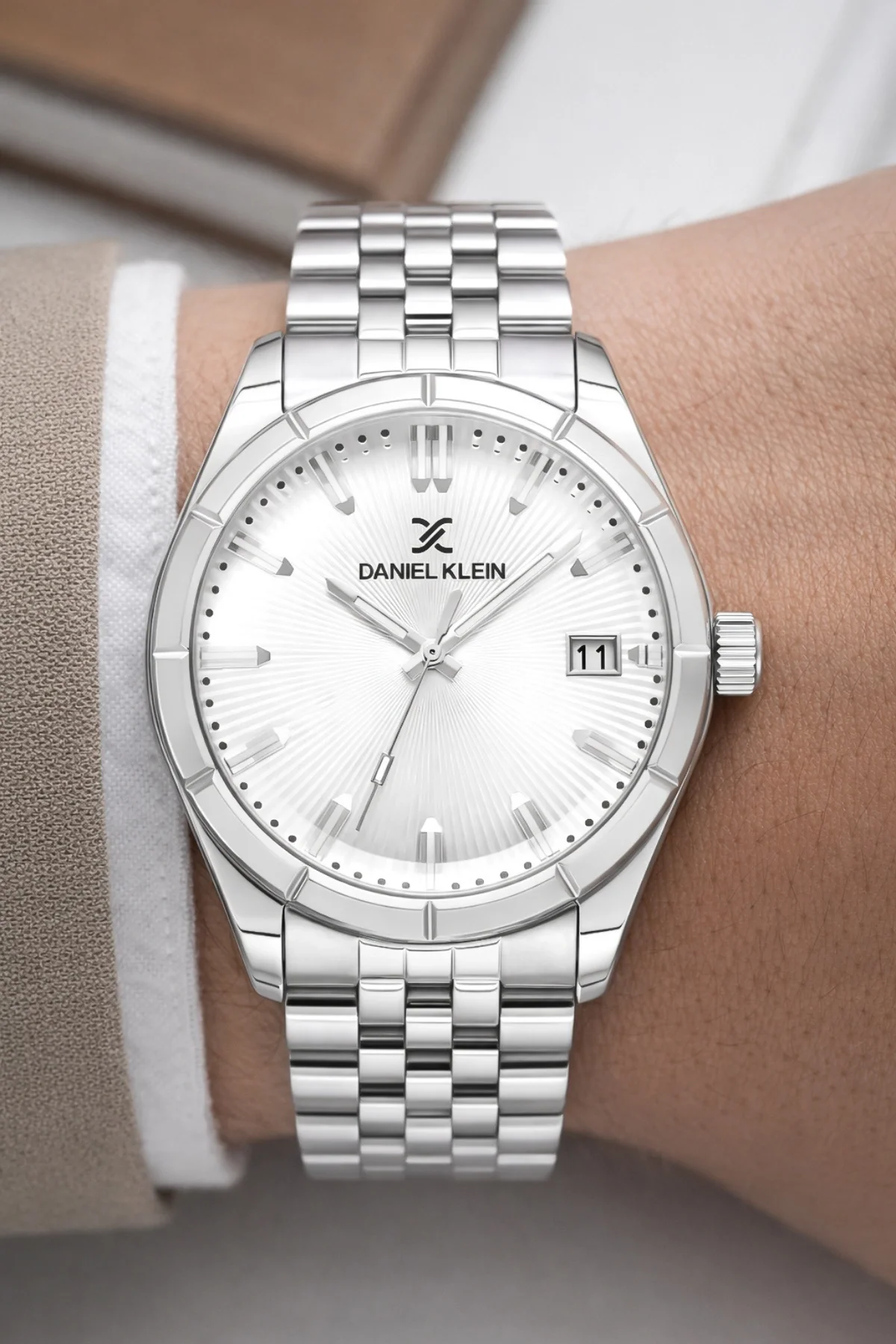 Daniel Klein Çelik Kordon&Kasa Takvimli Erkek Kol Saati Bileklik Hediyeli Gümüş-Beyaz zmdk1202