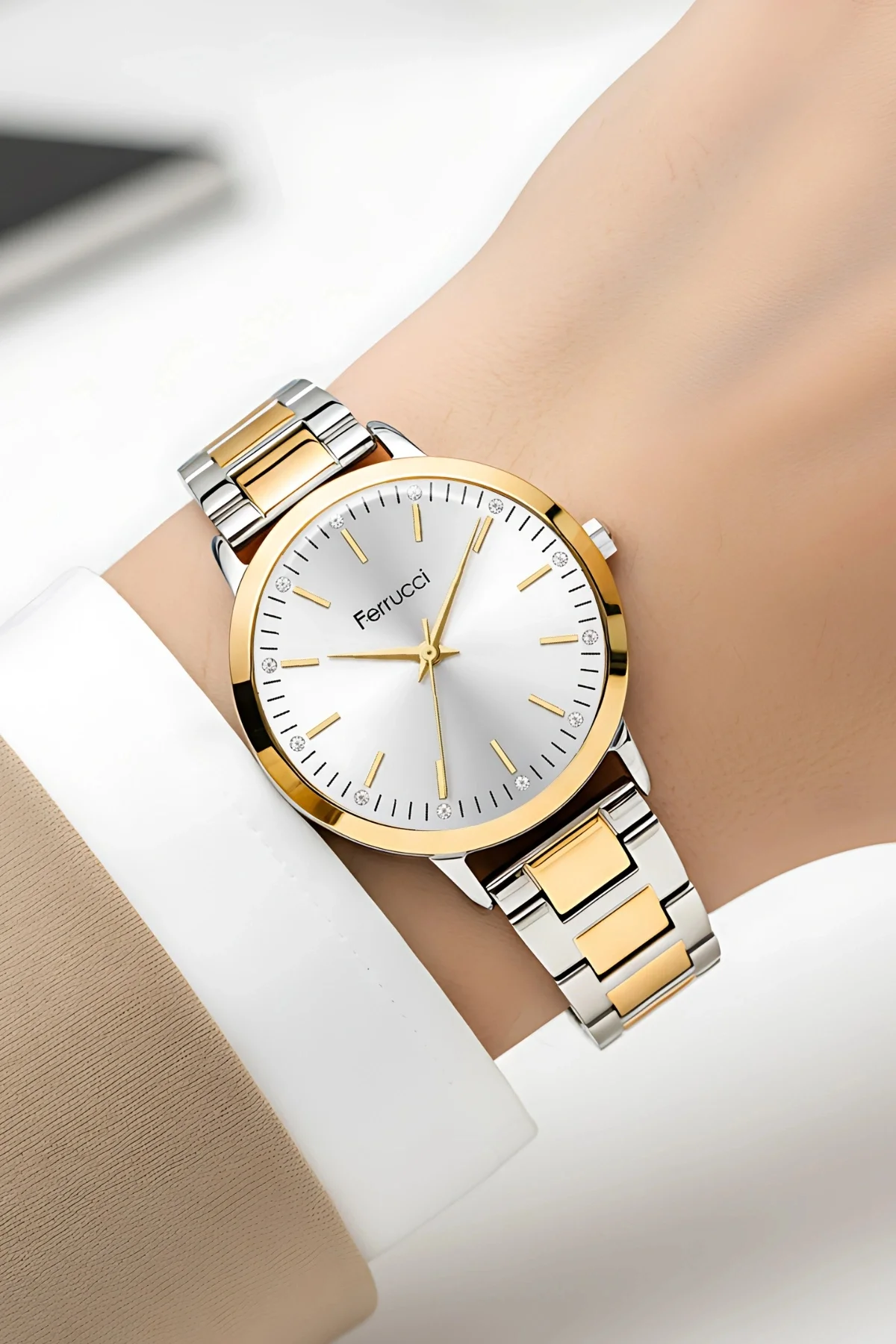 Ferrucci FC.13070M Çelik Kordon Çelik Kasa Kadın Kol Saati, Bileklik Hediye Gümüş-Gold, zmfer201