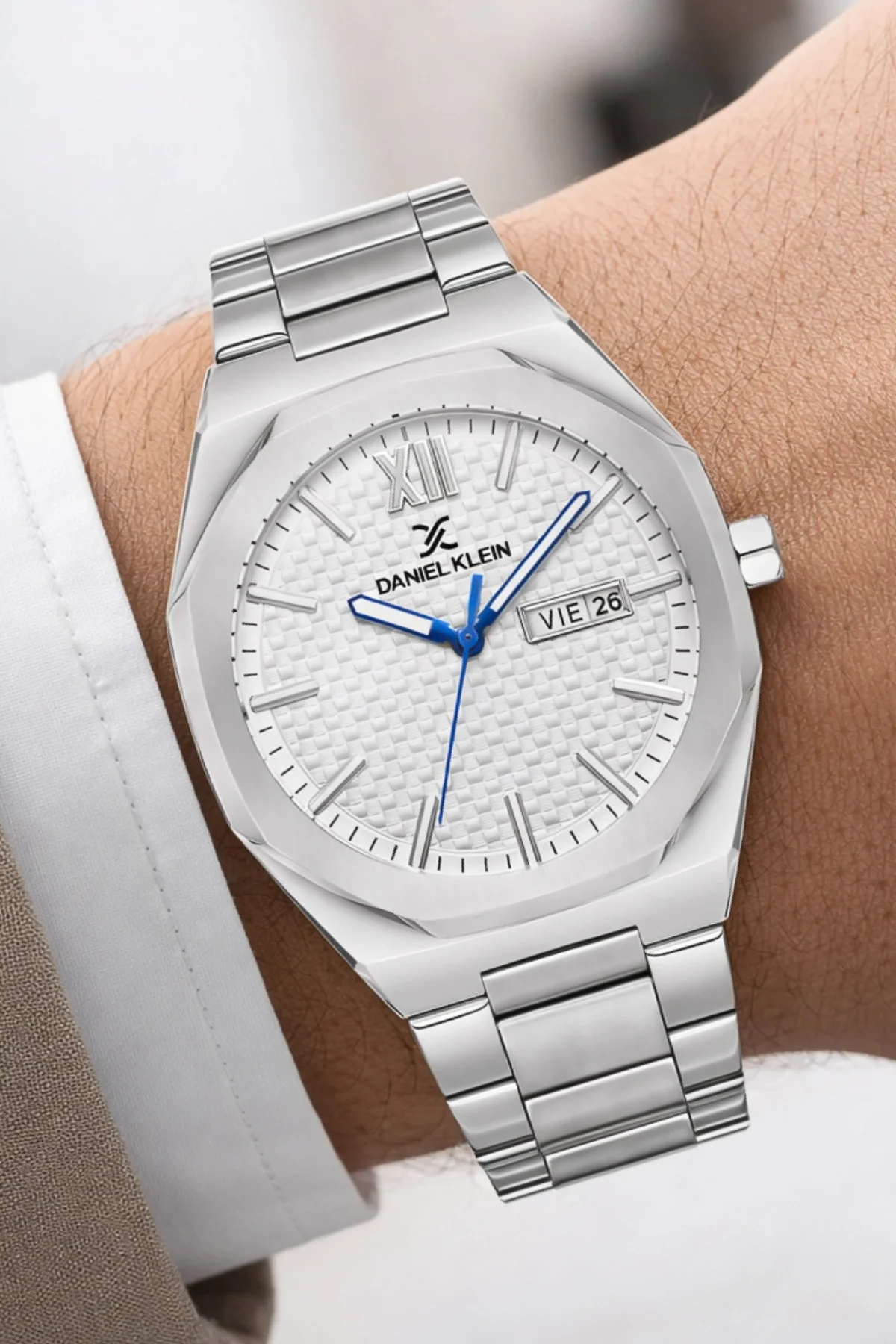 Daniel Klein Çelik Kordon&Kasa Takvimli Erkek Kol Saati Bileklik Hediyeli Gümüş-Beyaz zmdk1207