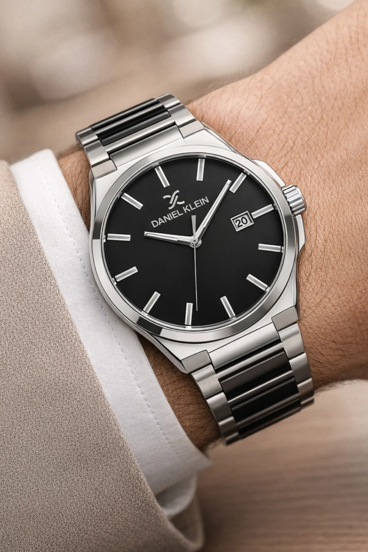 Daniel Klein Çelik Kordon&Kasa Takvimli Erkek Kol Saati Bileklik Hediyeli Gümüş-Siyah-Gümüş zmdk1208