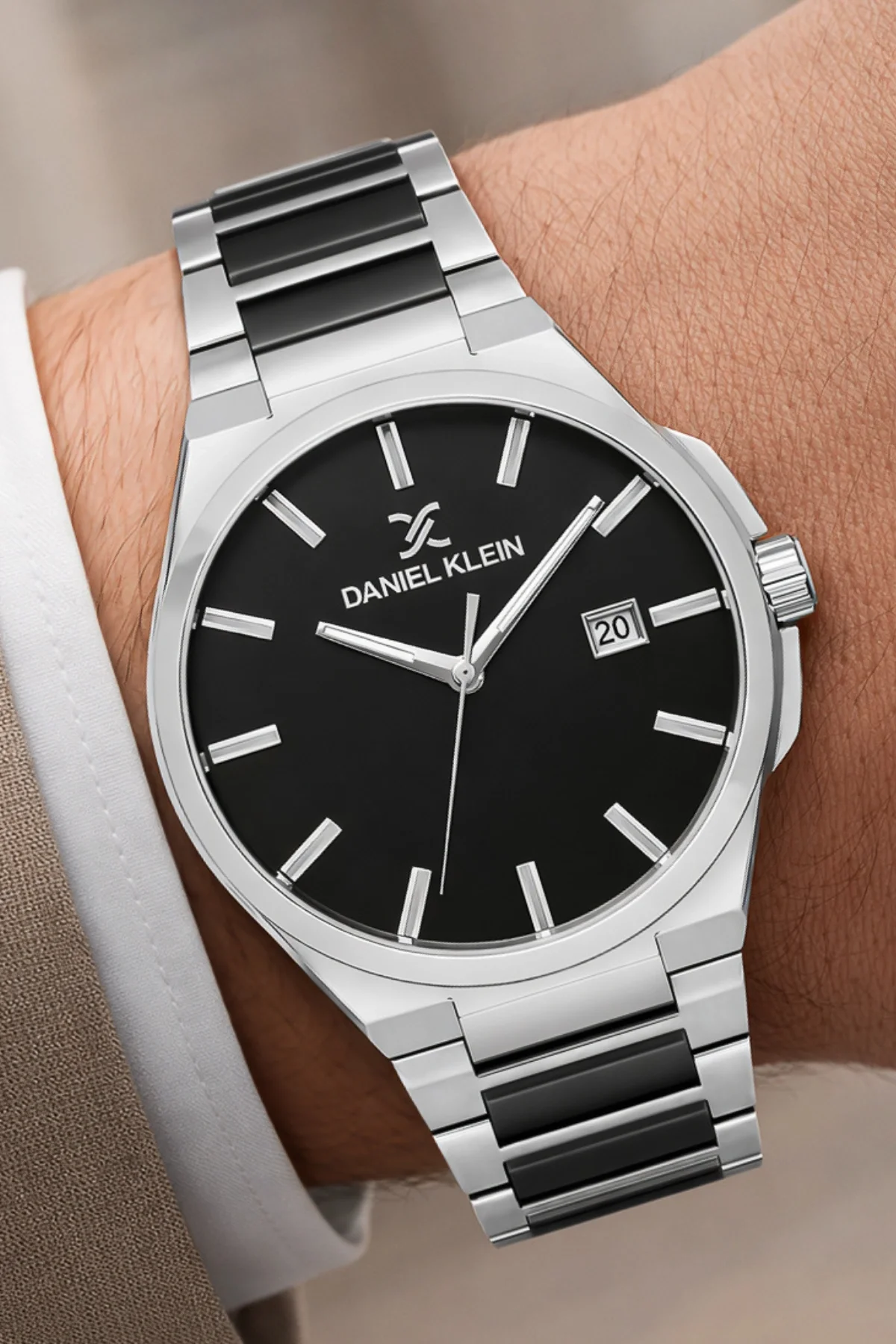 Daniel Klein Çelik Kordon&Kasa Takvimli Erkek Kol Saati Bileklik Hediyeli Gümüş-Siyah-Gümüş zmdk1208