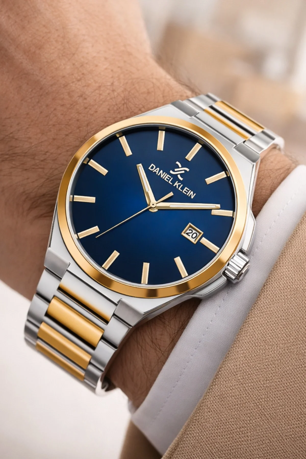 Daniel Klein Çelik Kordon&Kasa Takvimli Erkek Kol Saati Bileklik Hediyeli Gümüş-Gold zmdk1208