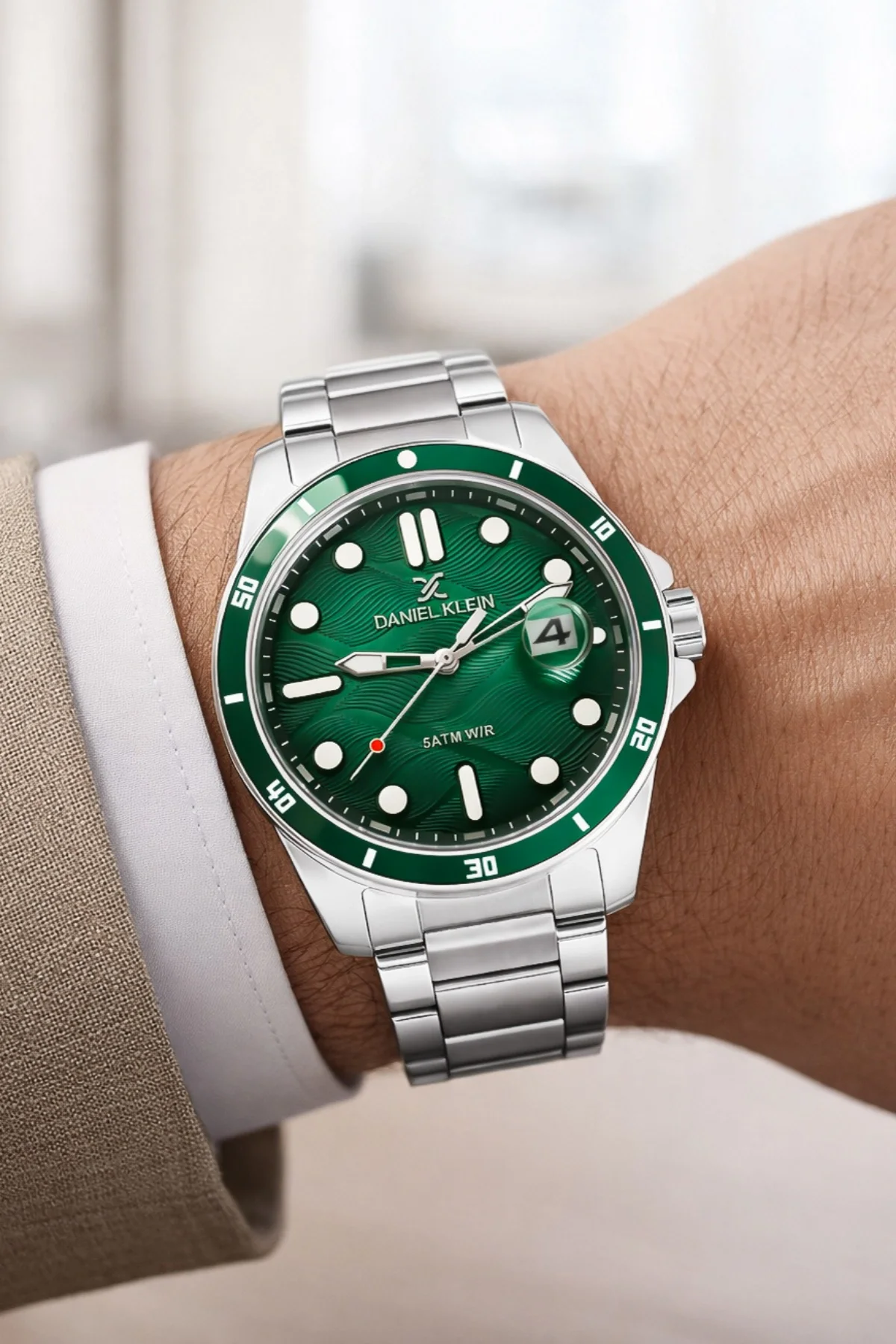 Daniel Klein Çelik Kordon&Kasa Takvimli Erkek Kol Saati Bileklik Hediyeli Gümüş-Yeşil zmdk1210