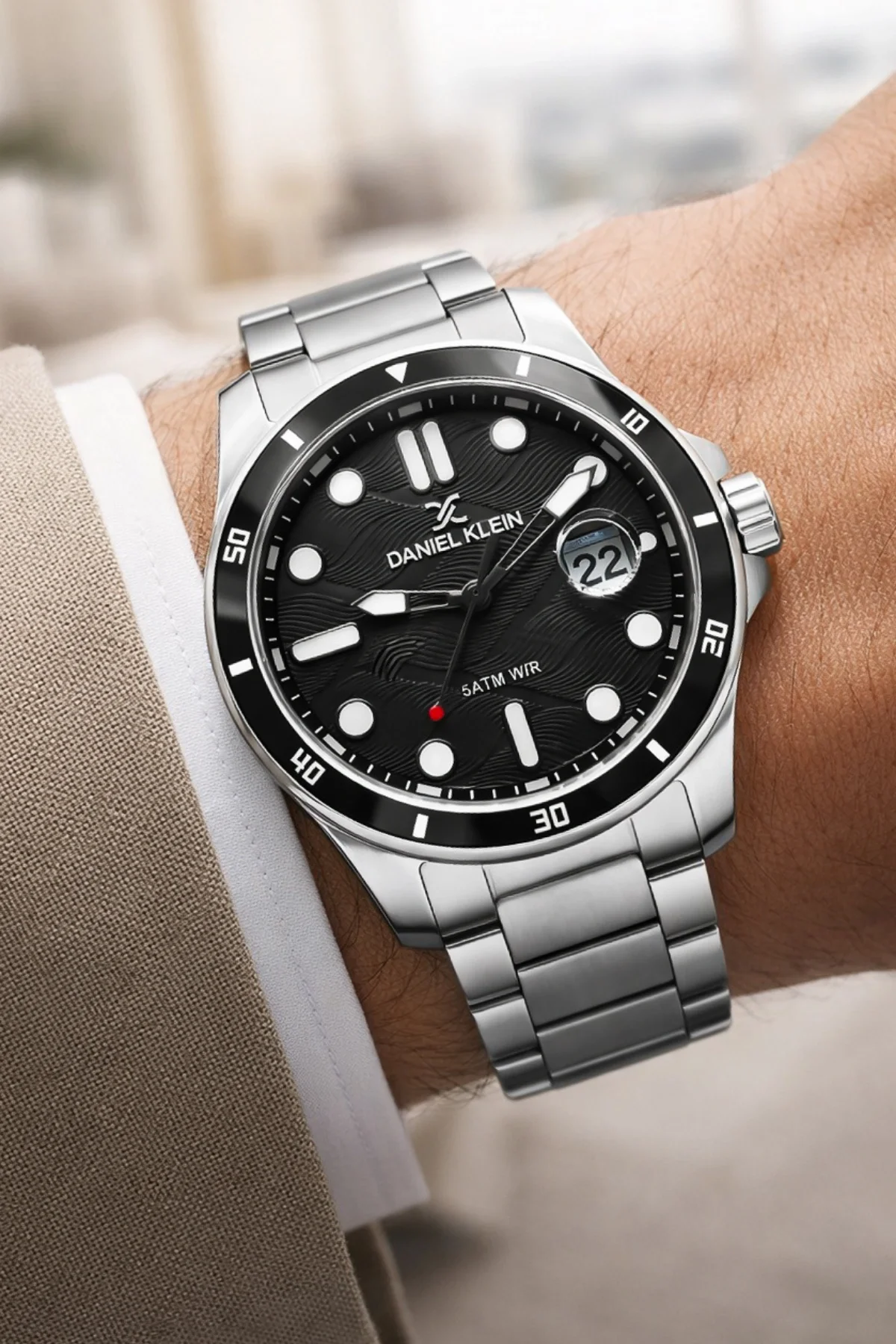 Daniel Klein Çelik Kordon&Kasa Takvimli Erkek Kol Saati Bileklik Hediyeli Gümüş-Siyah zmdk1210