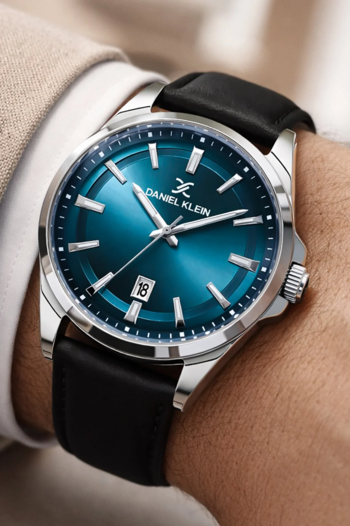 Daniel Klein Deri Kordon Çelik Kasa Takvimli Erkek Kol Saati Bileklik Hediyeli Siyah zmdk1211