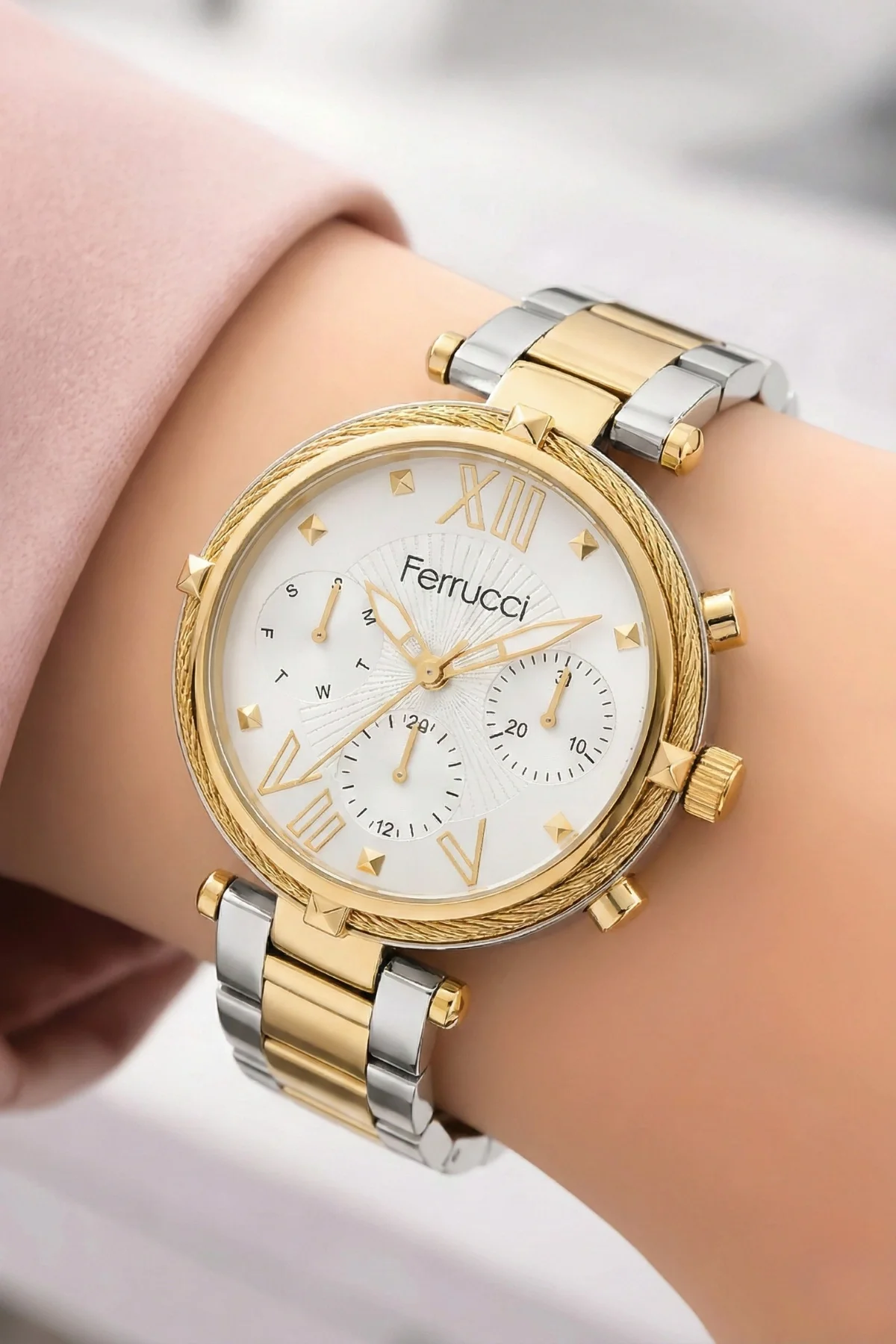 Ferrucci Kadın Kol Saati Çelik Kordon Çelik Kasa Taşlı Bileklik Hediyesi ile Gold-Gümüş zmfer045