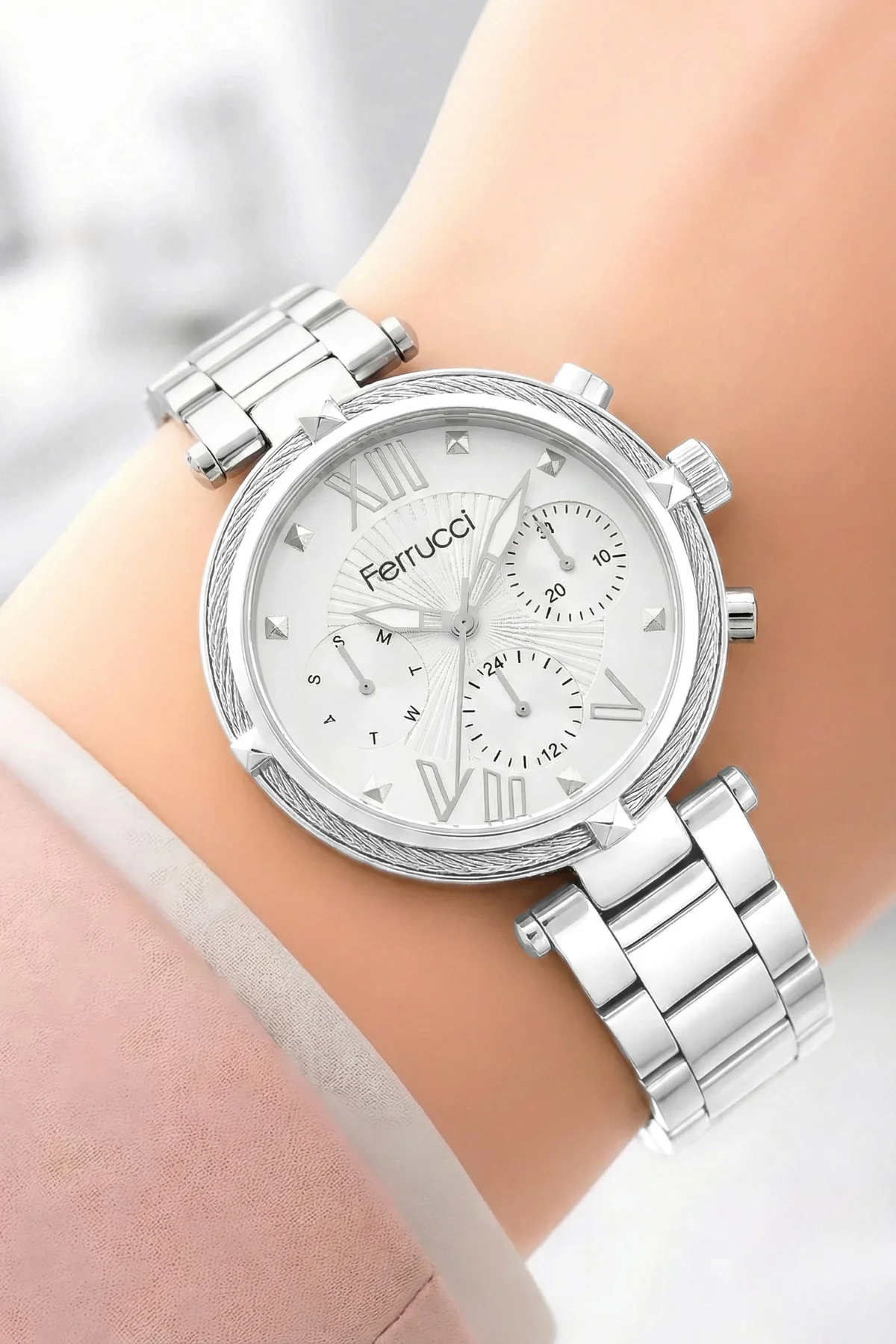 Ferrucci Kadın Kol Saati Çelik Kordon Çelik Kasa Taşlı Bileklik Hediyesi ile Gümüş zmfer045