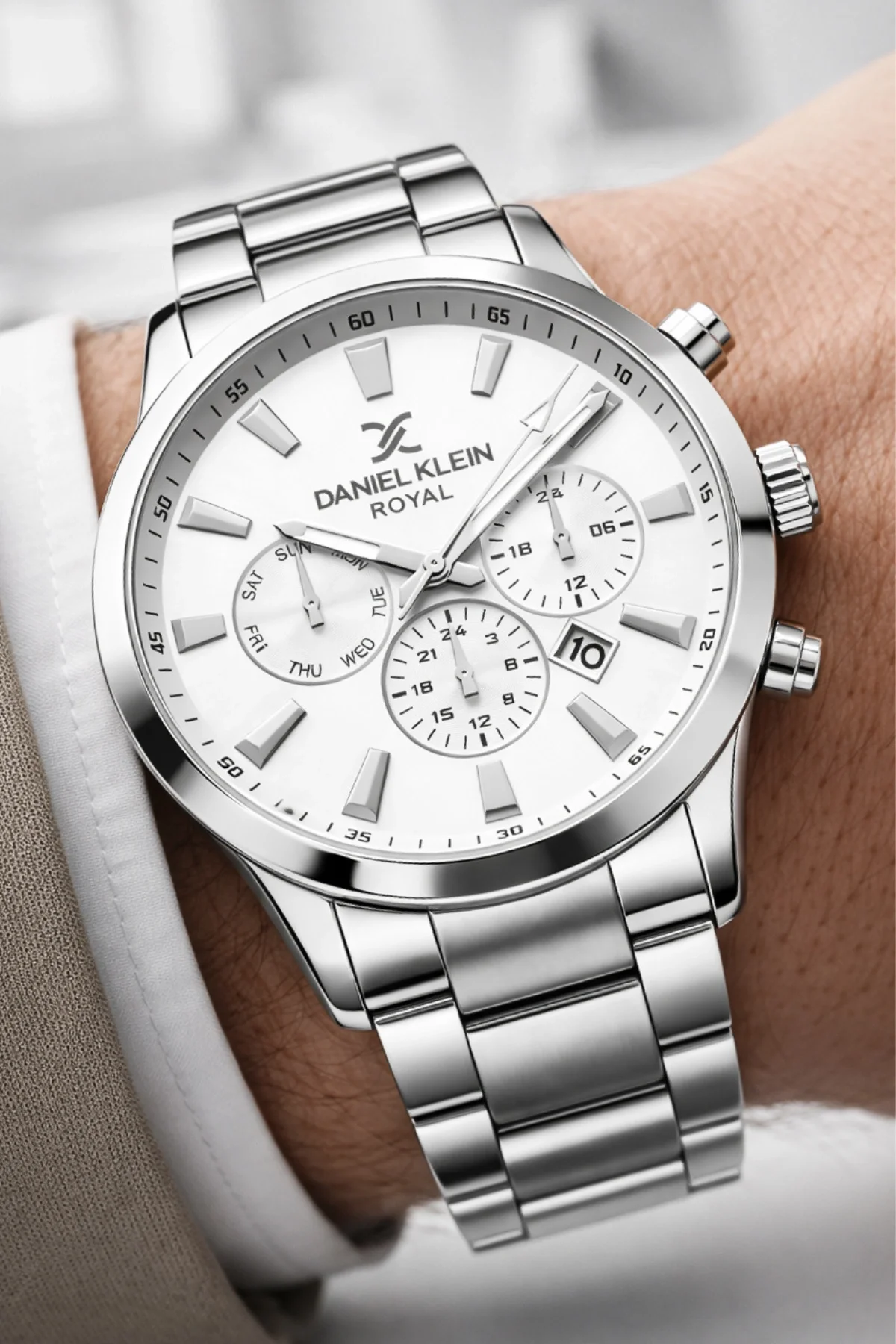 Daniel Klein Çelik Kordon&Kasa Takvimli Erkek Kol Saati+Bileklik Gümüş-Beyaz zmdk1133