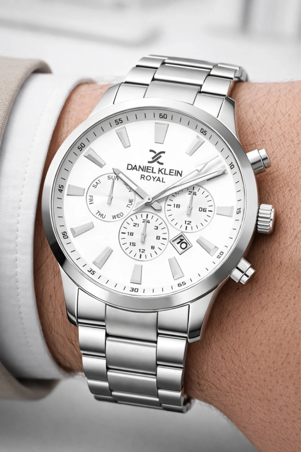 Daniel Klein Çelik Kordon&Kasa Takvimli Erkek Kol Saati+Bileklik Gümüş-Beyaz zmdk1133