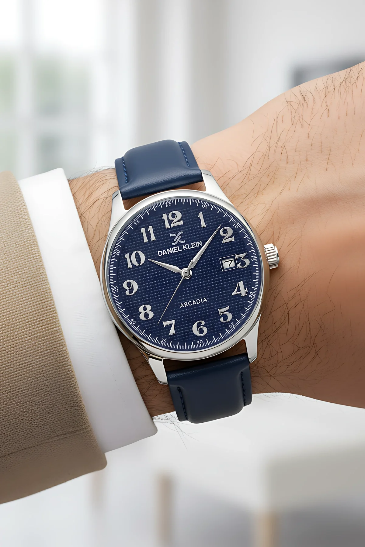 Daniel Klein Deri Kordon Gümüş Renk Çelik Kasa Takvimli Erkek Kol Saati Bileklik Hediyeli zmdk1170