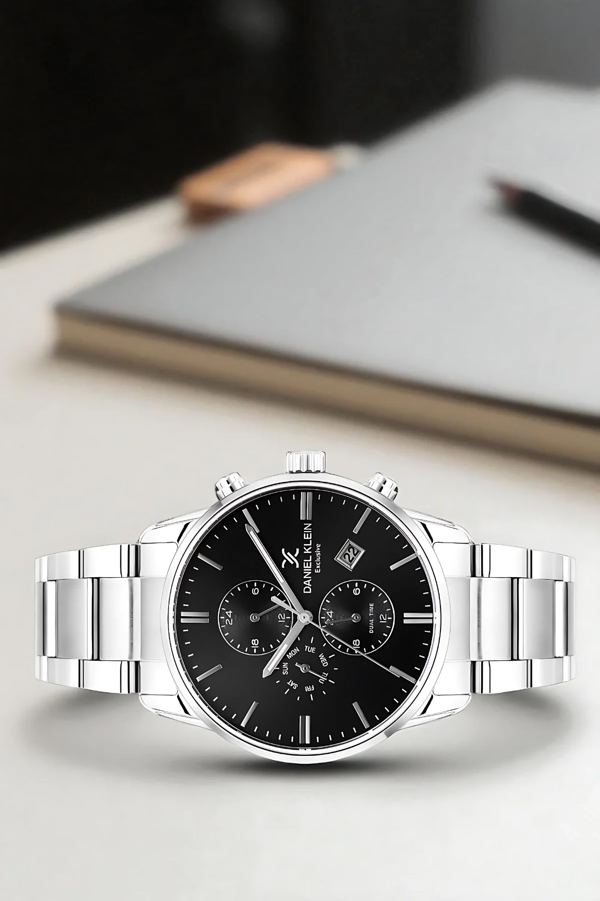 Daniel Klein Erkek Kol Saati Exclusive Çelik Kordon Bileklik Hediyesi ile Gümüş-Siyah zmdk1191