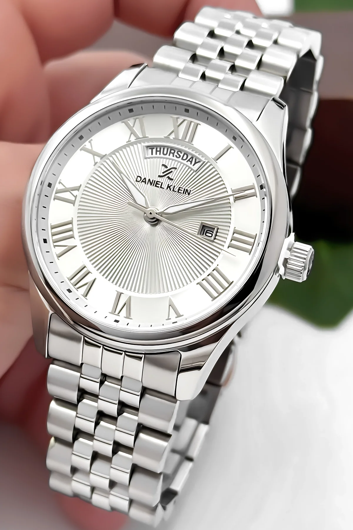 Daniel Klein Erkek Kol Saati – Çelik Kasa, Jübilee Kordon, Takvim Özellikli, 44MM Beyaz Kadran zmdk1129