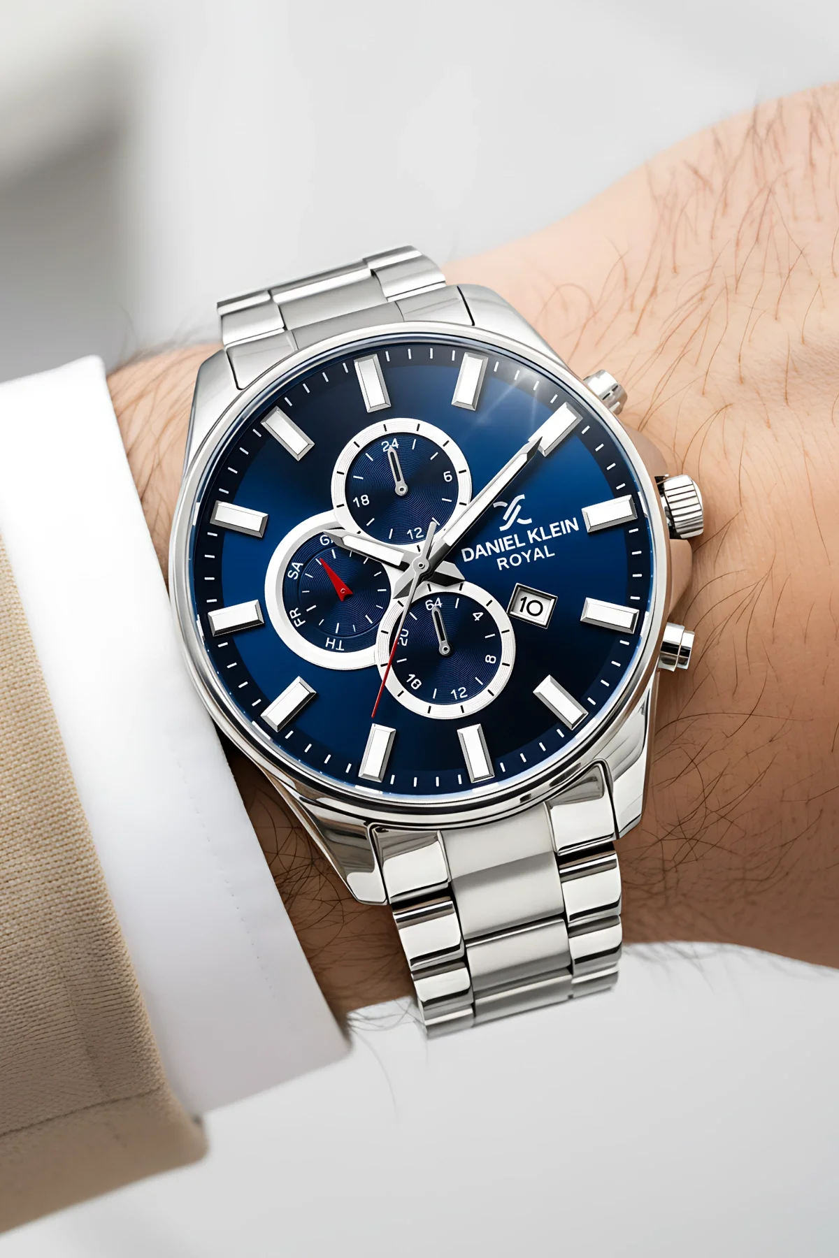 Daniel Klein Erkek Kol Saati Takvimli Çelik Kordon Çelik Kasa 3 Atm Su Geçirmez Gümüş-Mavi zmdk1143