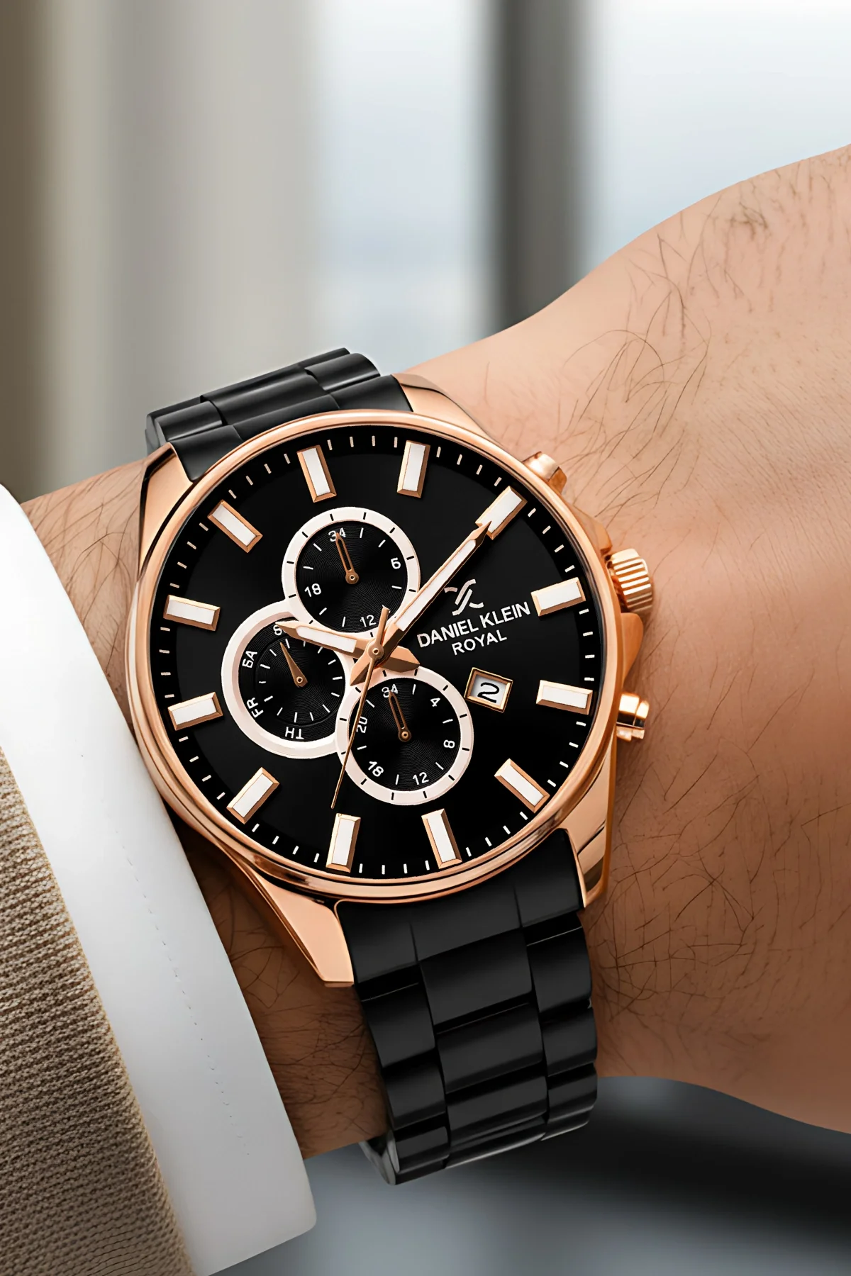 Daniel Klein Erkek Kol Saati Takvimli Çelik Kordon Çelik Kasa 3 Atm Su Geçirmez Siyah-Rose zmdk1143
