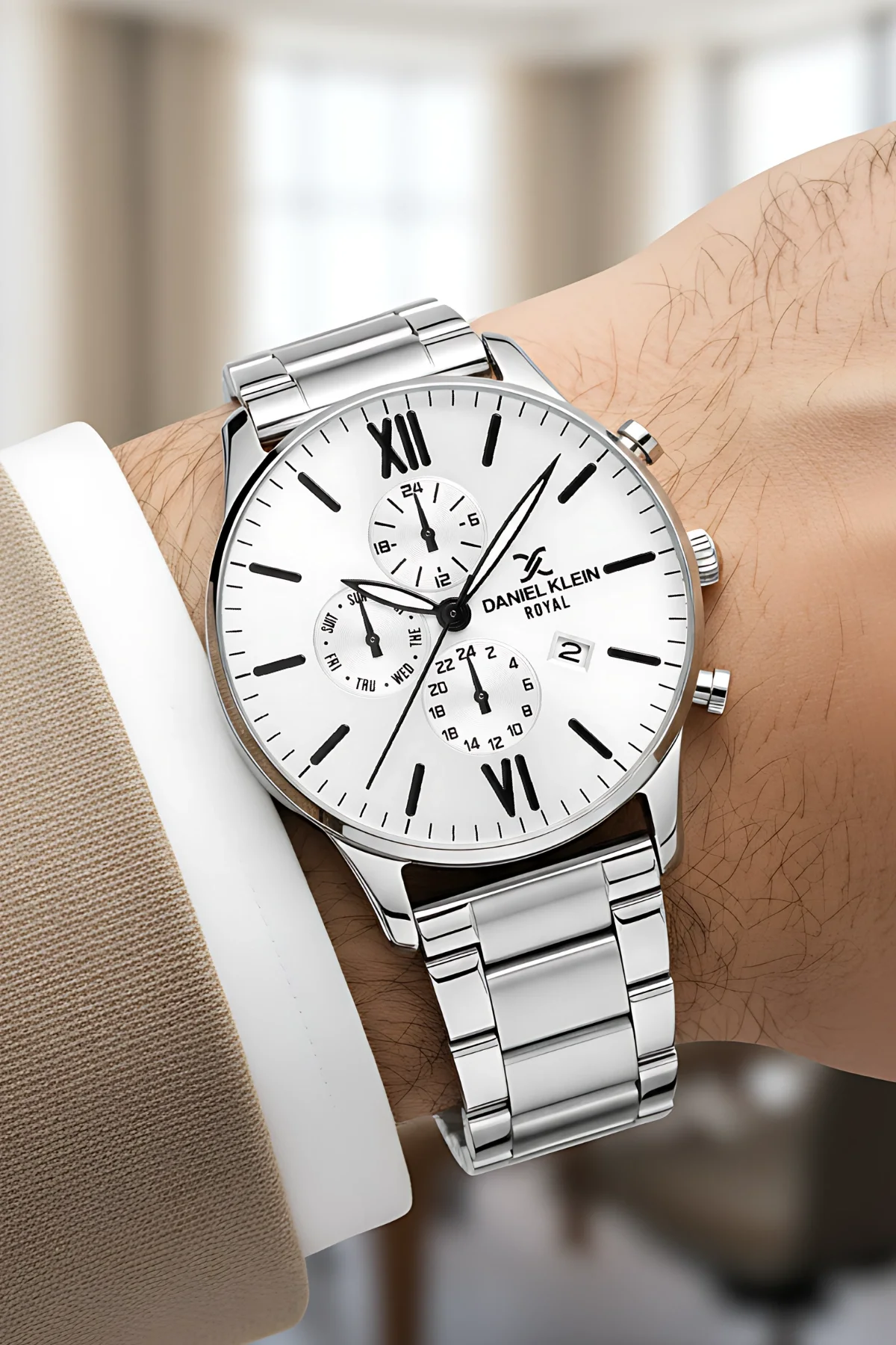 Daniel Klein Erkek Kol Saati Takvimli Çelik Kordon Çelik Kasa Gümüş-Beyaz Renk Bileklik Hediyesi İle zmdk1134