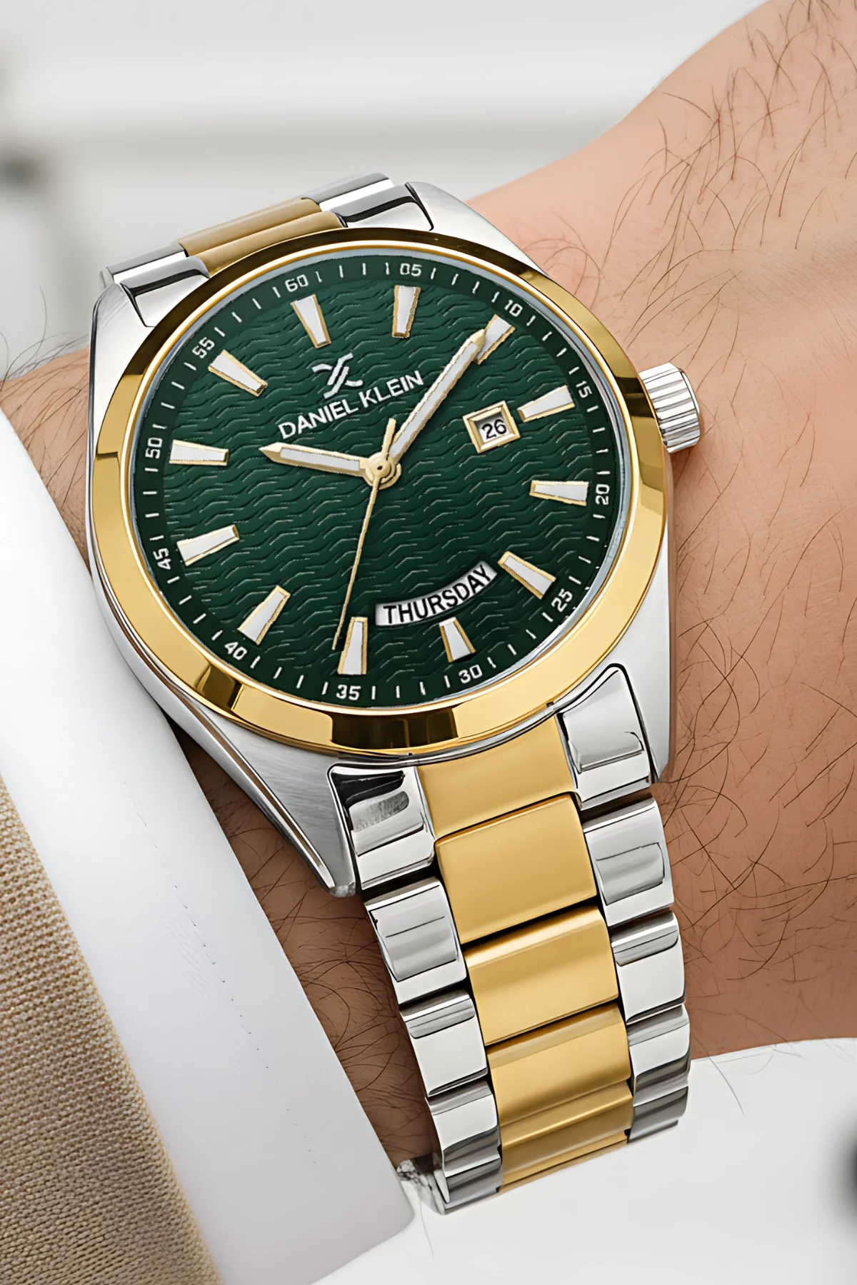 Daniel Klein Erkek Kol Saati Takvimli Çelik Kordon Çelik Kasa Gümüş-Gold zmdk1139