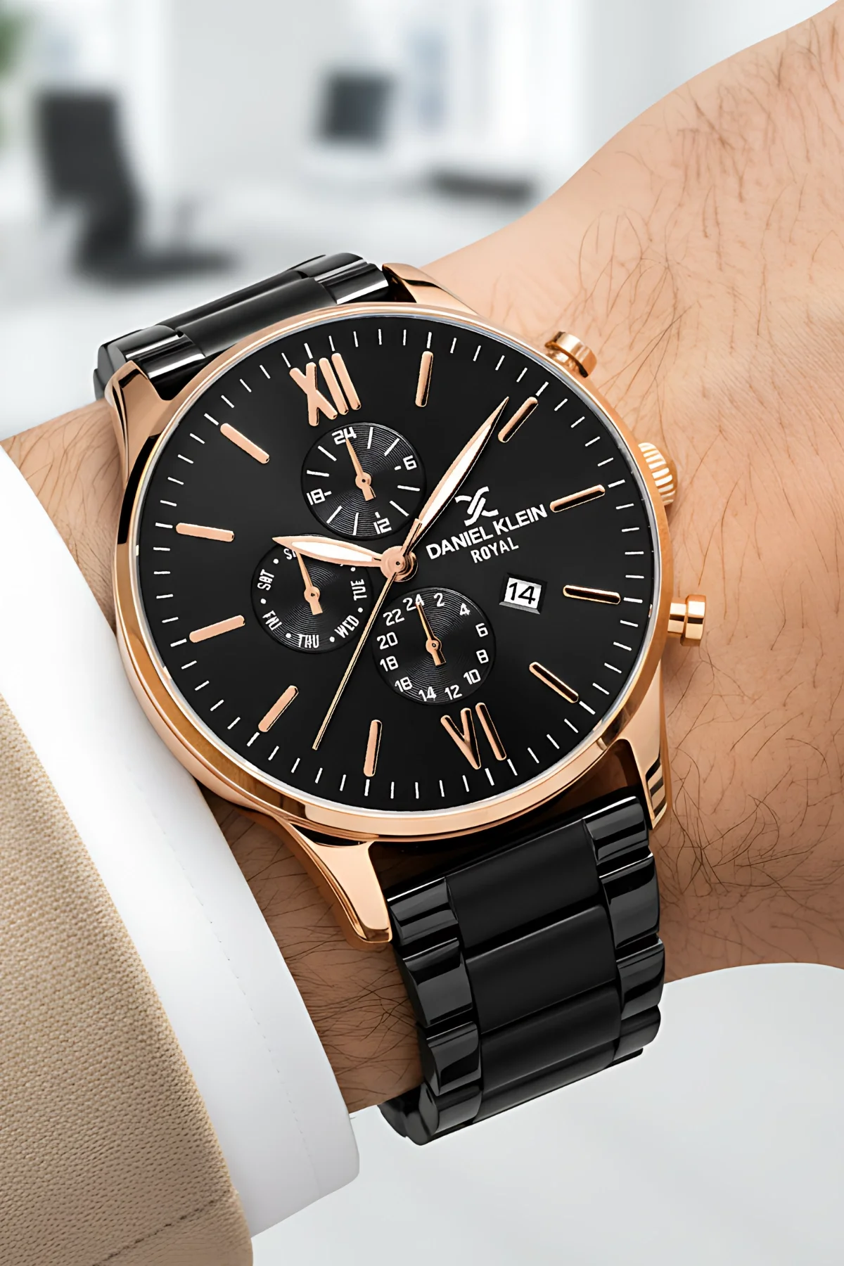 Daniel Klein Erkek Kol Saati Takvimli Çelik Kordon Çelik Kasa Siyah-Rose Bileklik Hediyesi İle zmdk1134