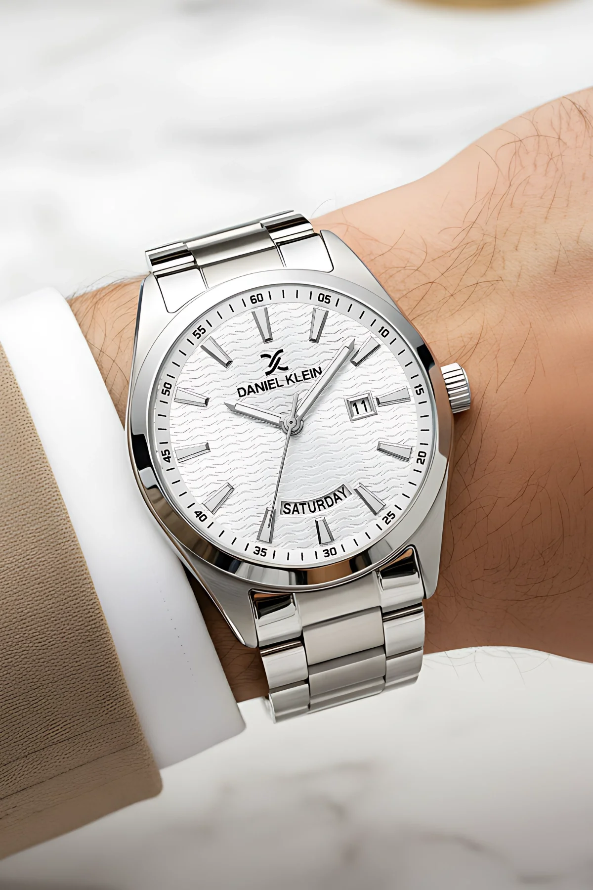 Daniel Klein Erkek Kol Saati Takvimli Çelik Kordon Gümüş-Beyaz zmdk1139