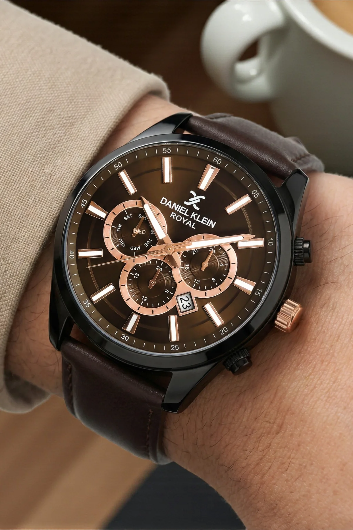 Daniel Klein Kahverengi Deri Kordon Siyah Renk Çelik Kasa Takvimli Erkek Kol Saati Bileklik Hediyeli zmdk1170
