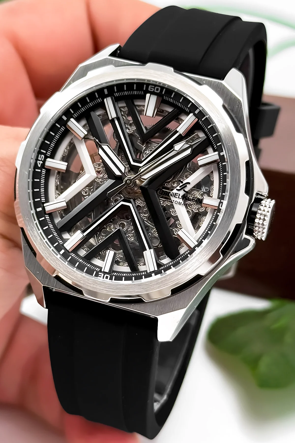 Daniel Klein Otomatik Mekanizma Silikon Kordon Çelik Kasa Erkek Kol Saati Siyah-Beyaz zmdk1193