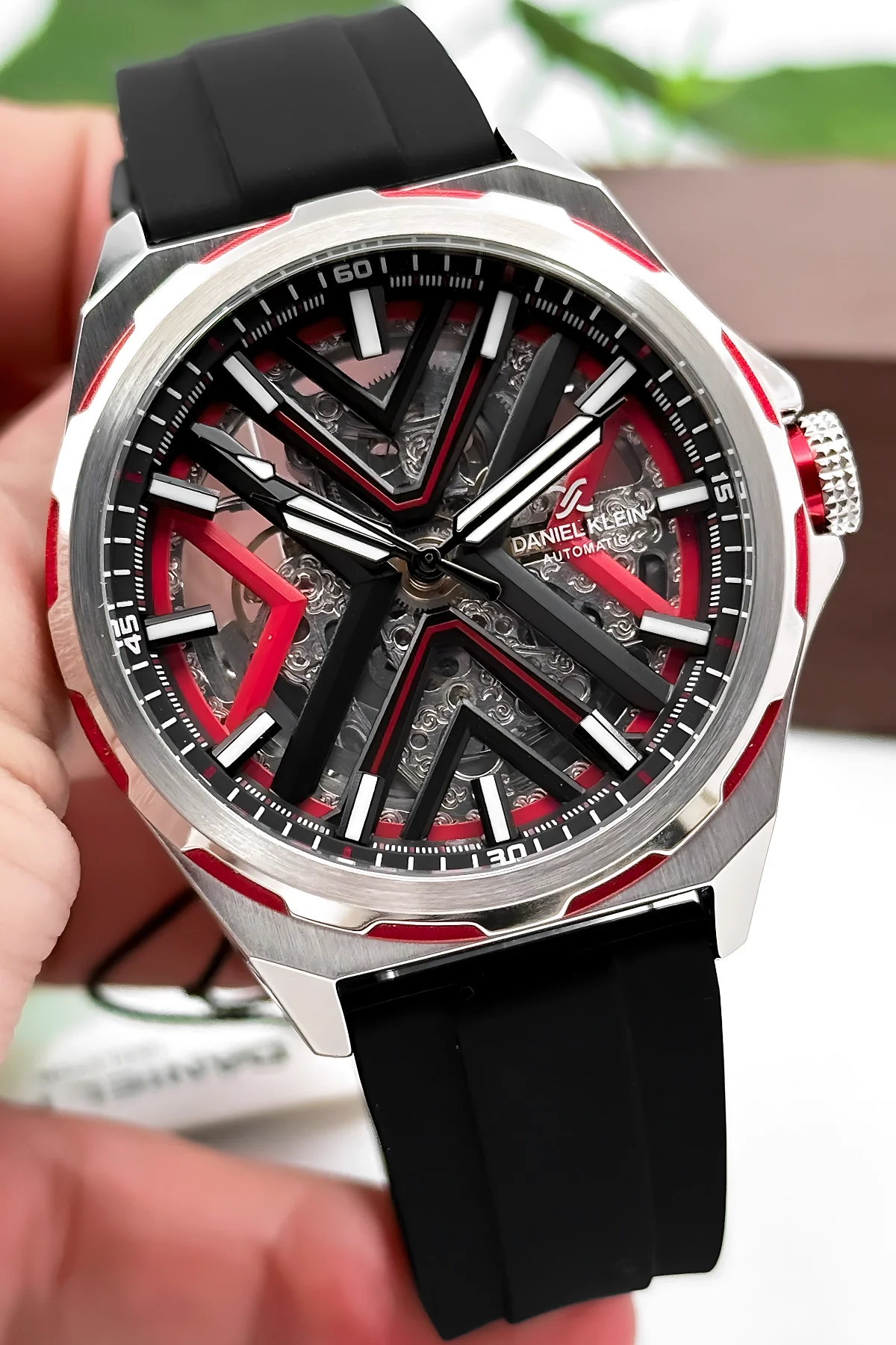 Daniel Klein Otomatik Mekanizma Silikon Kordon Çelik Kasa Erkek Kol Saati Siyah-Kırmızı zmdk1193