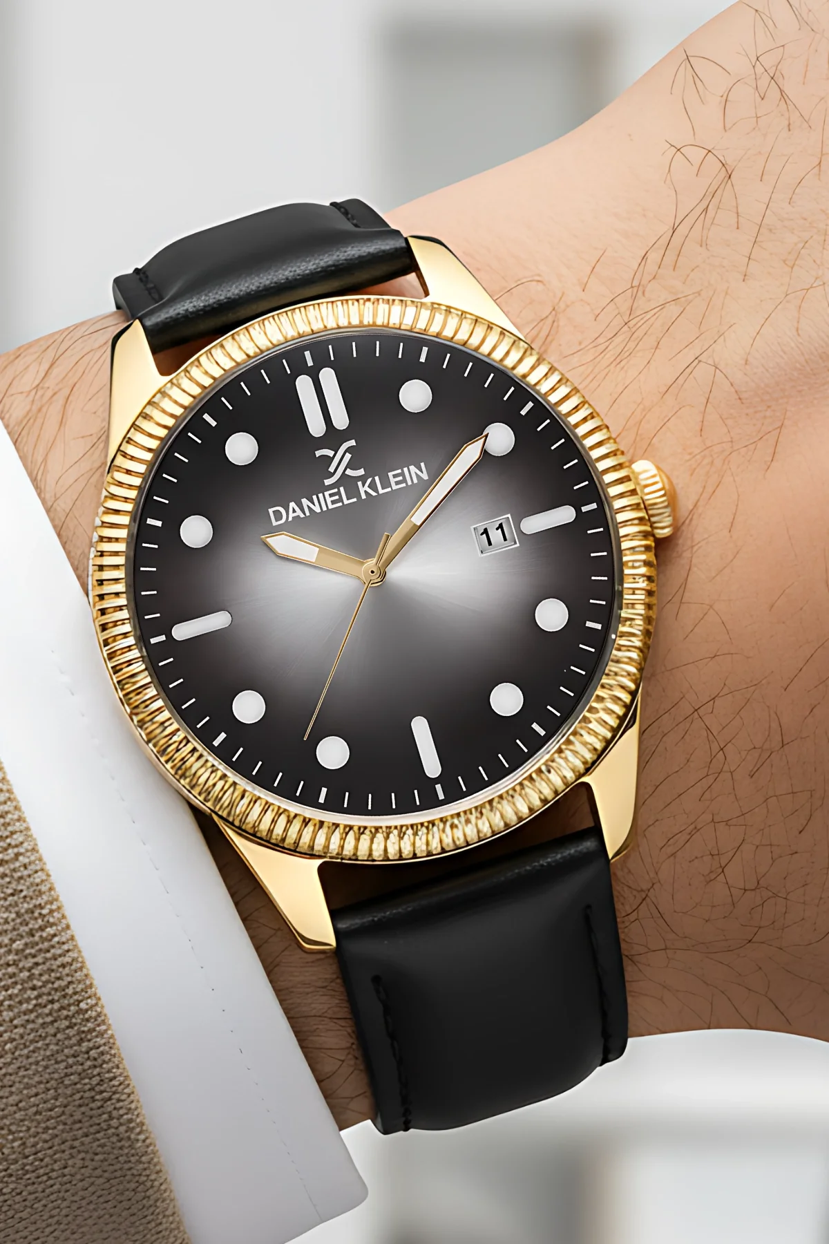 Daniel Klein Siyah Deri Kordon Takvimli Erkek Kol Saati Bileklik Hediyeli zmdk1148