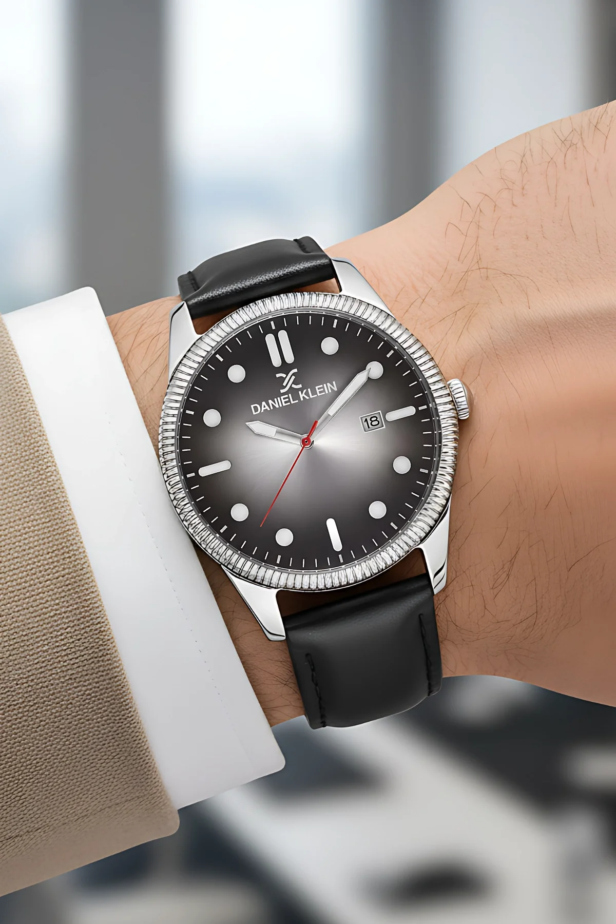 Daniel Klein Siyah Deri Kordon Takvimli Erkek Kol Saati Bileklik Hediyeli zmdk1148